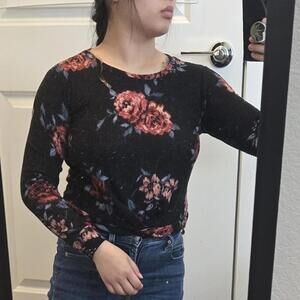 Guess Women's Black and Multi Shirt